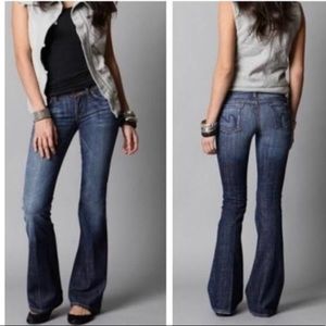 Citizens of Humanity SKINNY  flare Jeans size 25